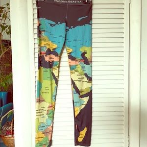 World map leggings